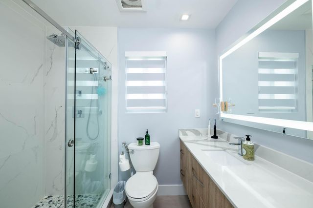 94825 Overseas Highway 204, Key Largo, FL 33037