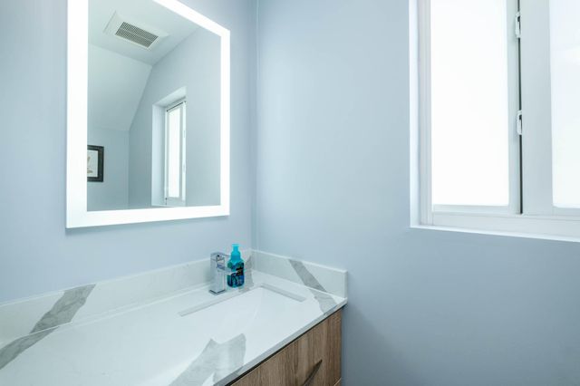 94825 Overseas Highway 204, Key Largo, FL 33037