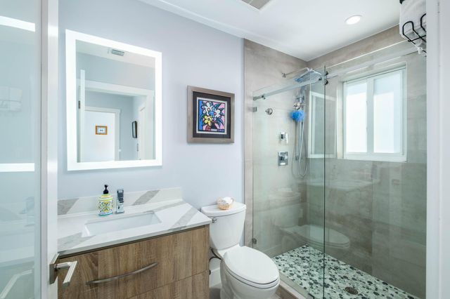 94825 Overseas Highway 204, Key Largo, FL 33037