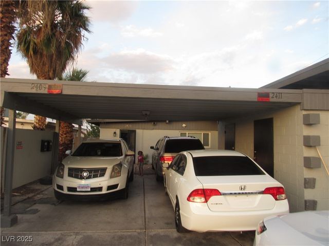 2409 Maroney Avenue, Las Vegas, NV 89104