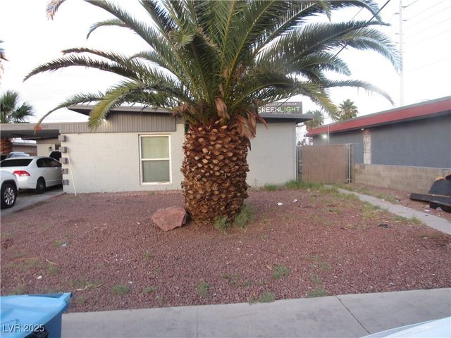 2409 Maroney Avenue, Las Vegas, NV 89104