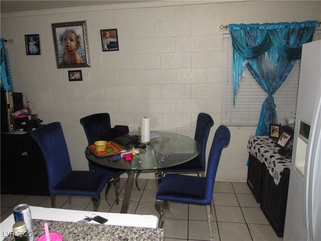 2409 Maroney Avenue, Las Vegas, NV 89104