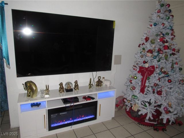 2409 Maroney Avenue, Las Vegas, NV 89104