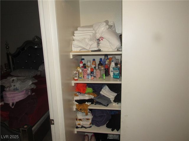 2409 Maroney Avenue, Las Vegas, NV 89104