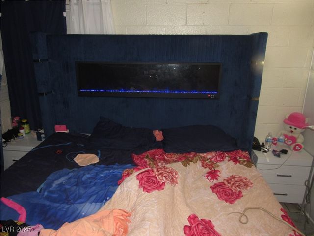 2409 Maroney Avenue, Las Vegas, NV 89104