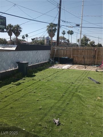 2409 Maroney Avenue, Las Vegas, NV 89104