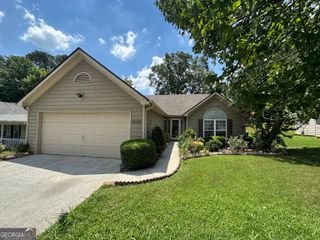 4080 Landress Park Drive NW, Lilburn, GA 30047