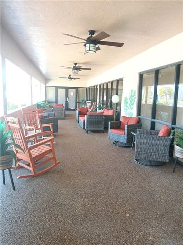 10442 Sunrise Lakes Boulevard 203, Sunrise, FL 33322