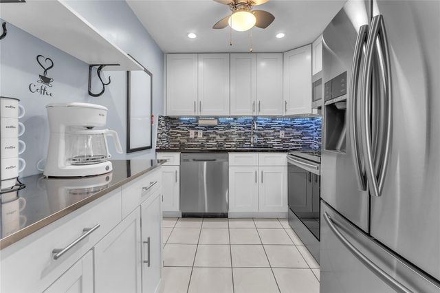 290 Farnham M 290, Deerfield Beach, FL 33442