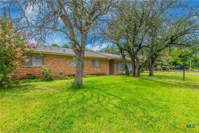 3209 Shady Hill Drive, Temple, TX 76502