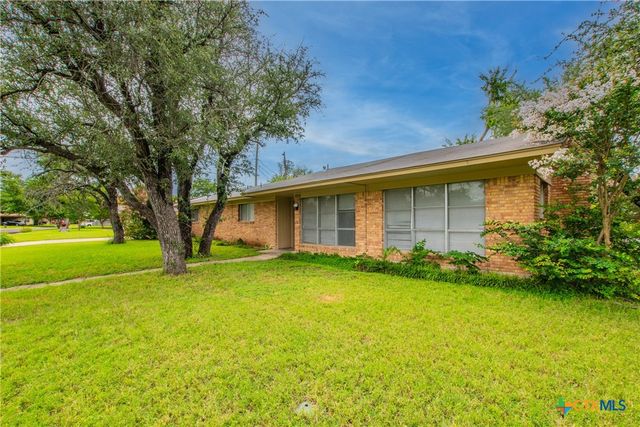 3209 Shady Hill Drive, Temple, TX 76502