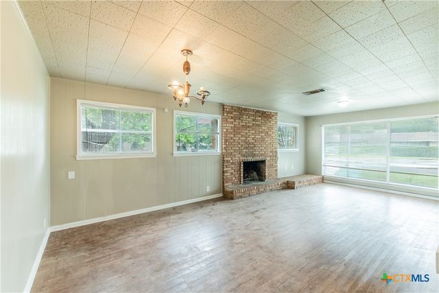 3209 Shady Hill Drive, Temple, TX 76502