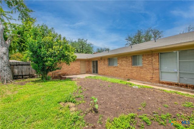 3209 Shady Hill Drive, Temple, TX 76502