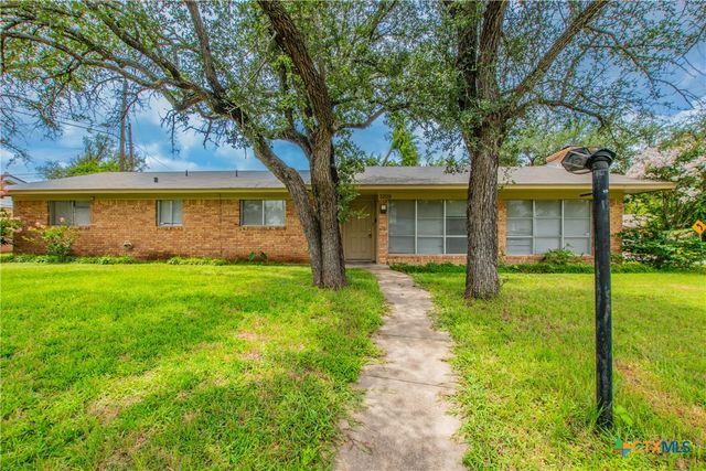 3209 Shady Hill Drive, Temple, TX 76502