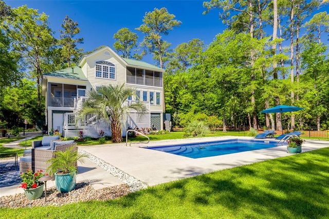 1031 Belvedere Court NE, Townsend, GA 31331