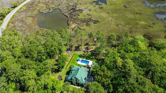 1031 Belvedere Court NE, Townsend, GA 31331