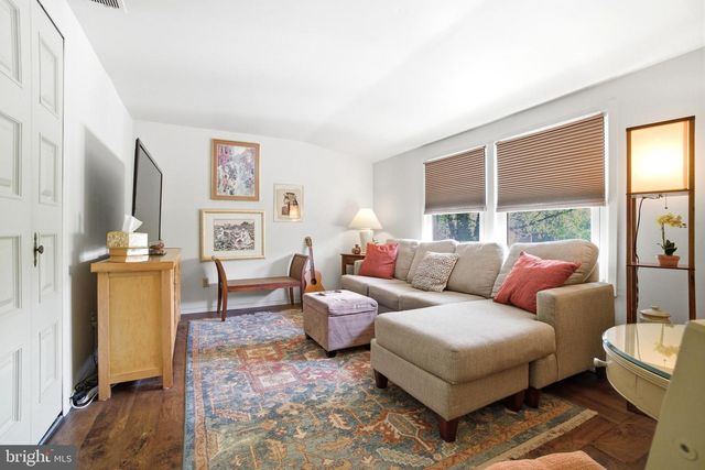 3 TYLER DR, Willingboro, NJ 08046