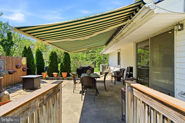 3 TYLER DR, Willingboro, NJ 08046