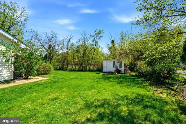 3 TYLER DR, Willingboro, NJ 08046