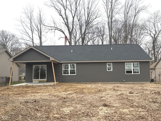 24 Lincoln Hills, Coatesville, IN 46121