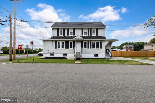 92 S GOVERNOR PRINTZ BLVD, Essington, PA 19029