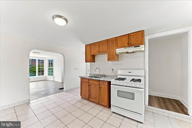 210 NEW ST, Avondale, PA 19311
