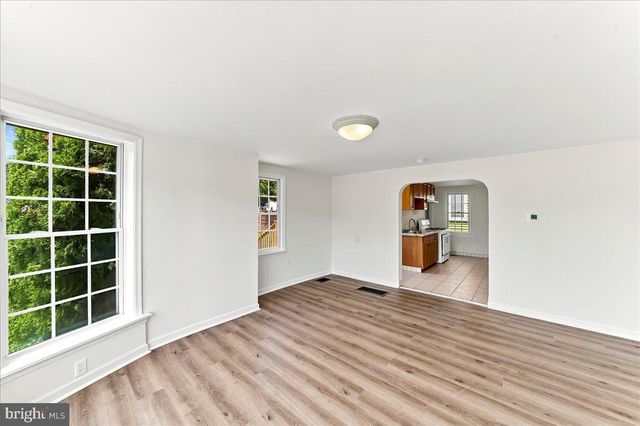210 NEW ST, Avondale, PA 19311
