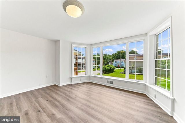 210 NEW ST, Avondale, PA 19311