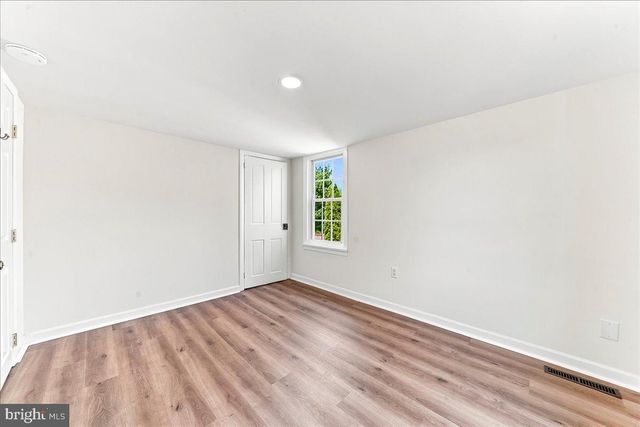 210 NEW ST, Avondale, PA 19311