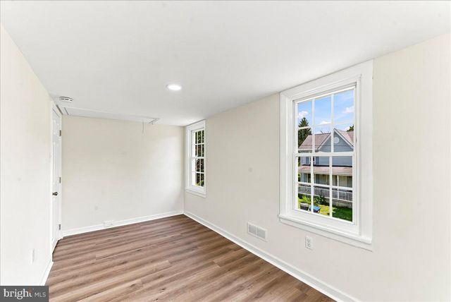 210 NEW ST, Avondale, PA 19311