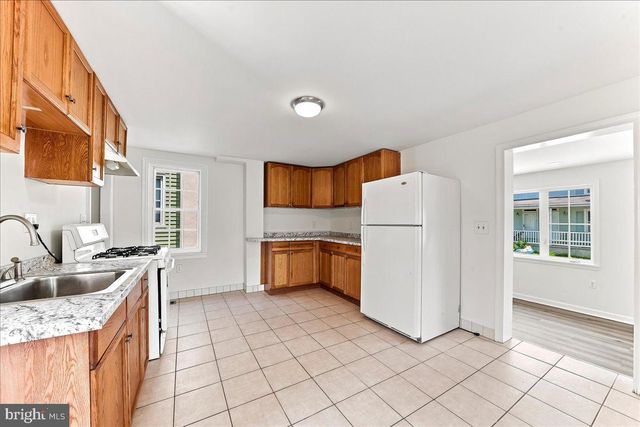 210 NEW ST, Avondale, PA 19311
