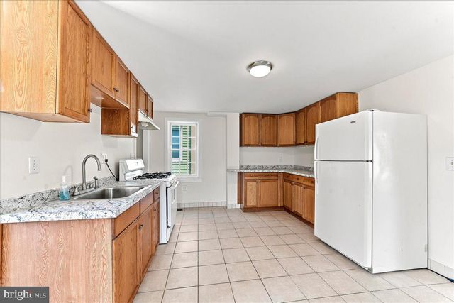 210 NEW ST, Avondale, PA 19311
