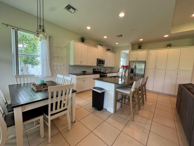16117 Whippoorwill Circle, Loxahatchee, FL 33470
