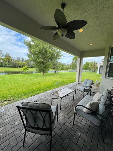 16117 Whippoorwill Circle, Loxahatchee, FL 33470