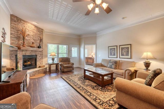 1647E Lakeview Drive, Young Harris, GA 30582