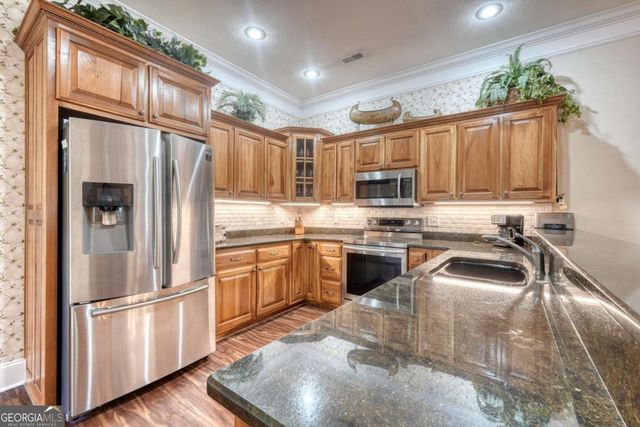 1647E Lakeview Drive, Young Harris, GA 30582