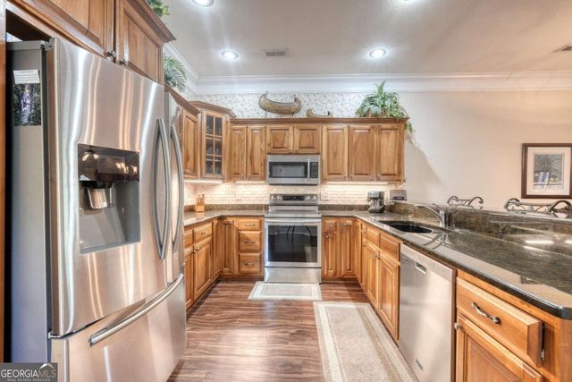 1647E Lakeview Drive, Young Harris, GA 30582