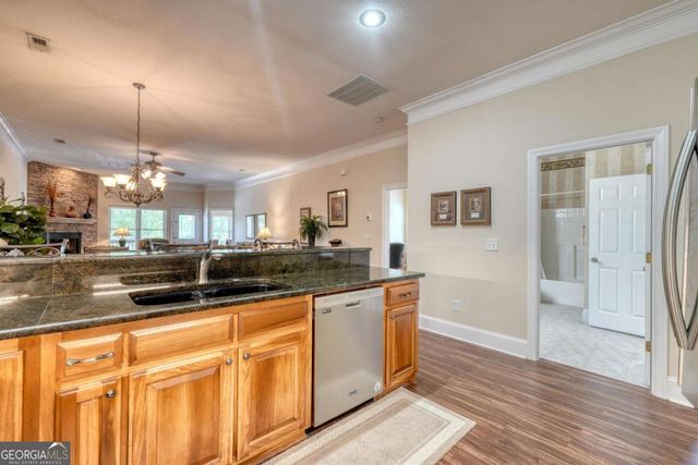 1647E Lakeview Drive, Young Harris, GA 30582