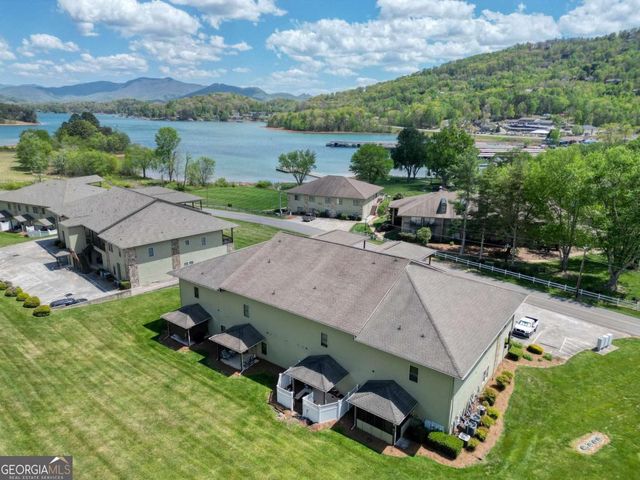 1647E Lakeview Drive, Young Harris, GA 30582