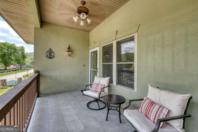 1647E Lakeview Drive, Young Harris, GA 30582