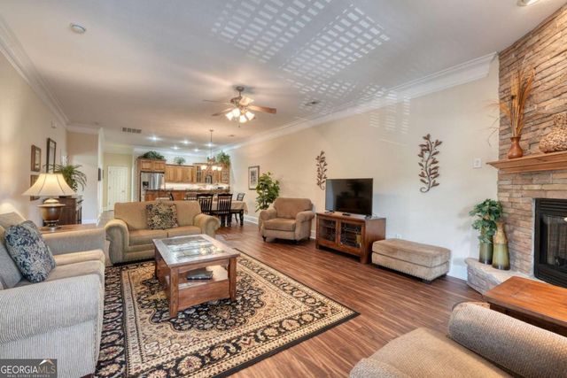 1647E Lakeview Drive, Young Harris, GA 30582