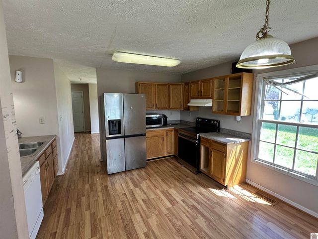 636 Ohio St., Paducah, KY 42003
