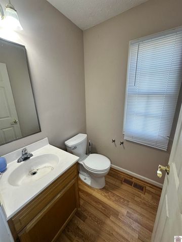 636 Ohio St., Paducah, KY 42003