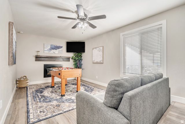 9926 S LANNAE DR, Sandy, UT 84094