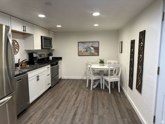 9926 S LANNAE DR, Sandy, UT 84094
