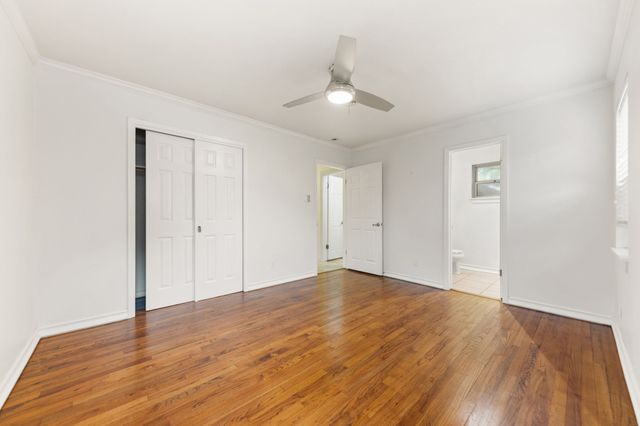 819 Del Mar Lane, Arlington, TX 76012