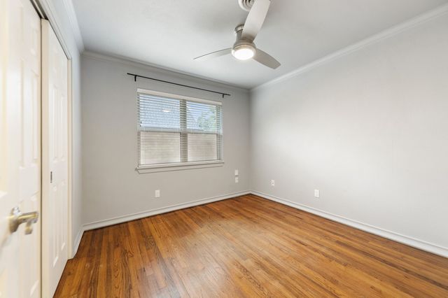 819 Del Mar Lane, Arlington, TX 76012