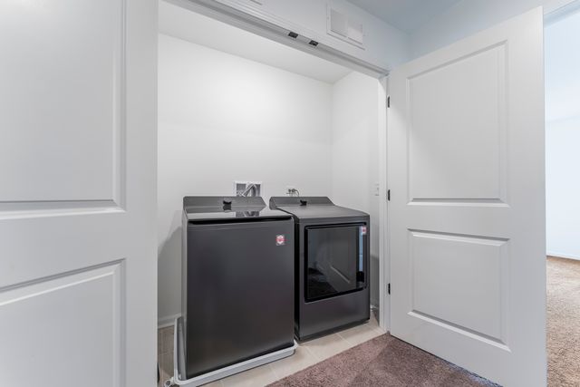 4429 Chelsea Manor Circle, Aurora, IL 60504