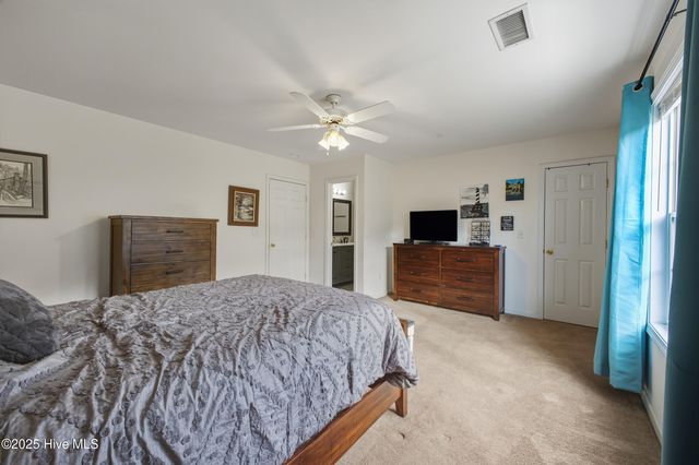 1781 Liz Lane NE, Leland, NC 28451