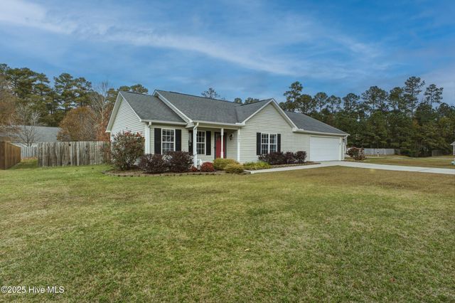 1781 Liz Lane NE, Leland, NC 28451